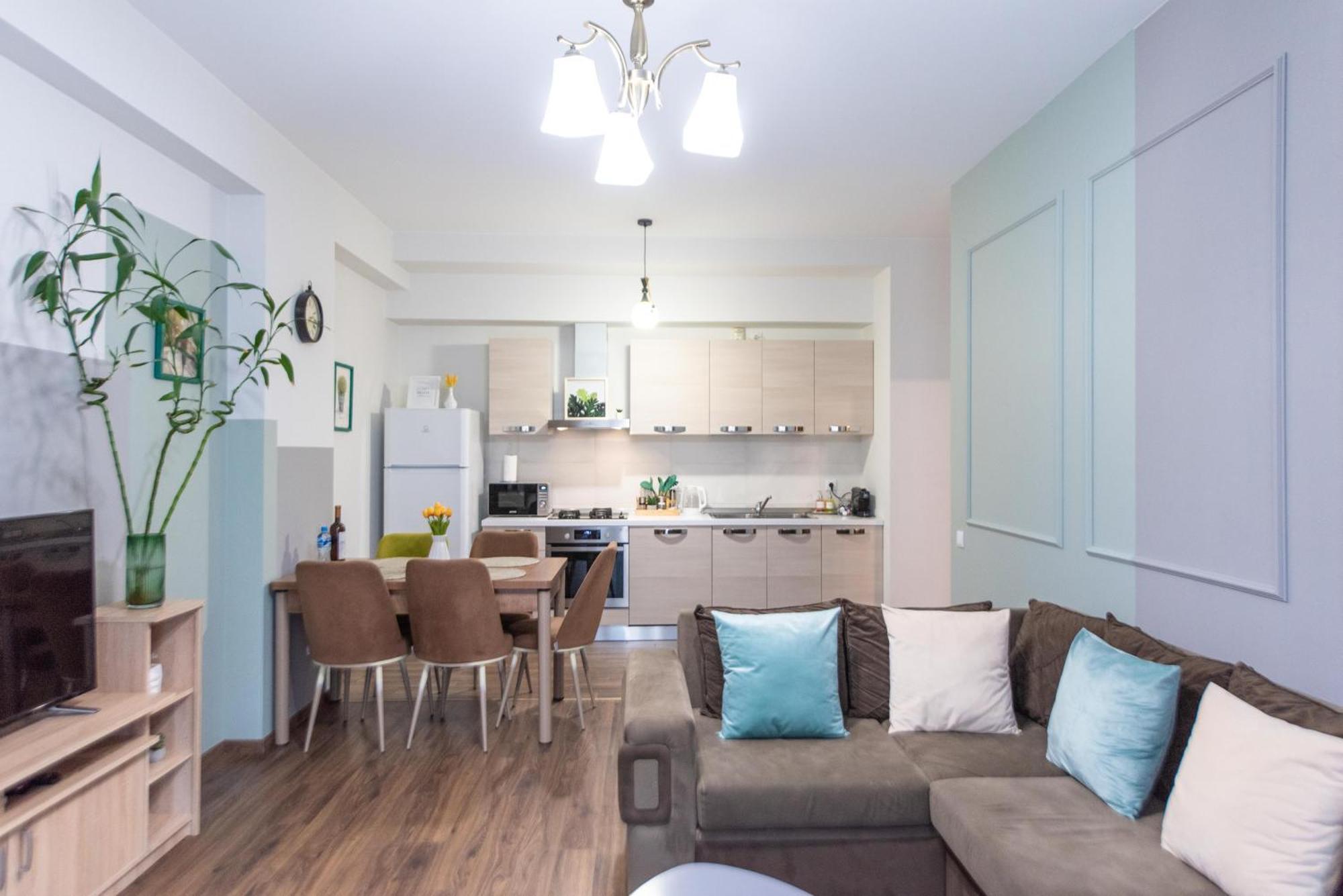 Appartement Gg - New, Cozy 2 Bedroom On 16th Floor