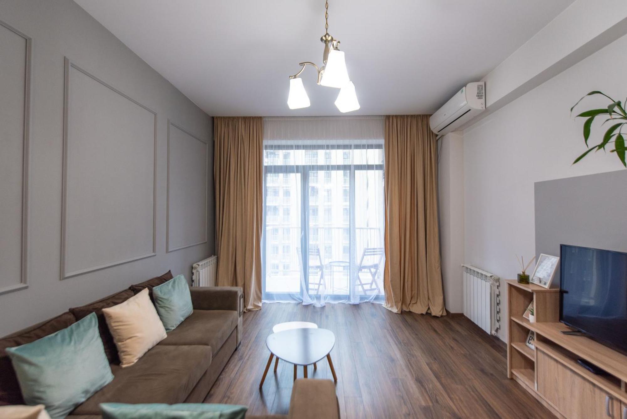 Gg - New, Cozy 2 Bedroom On 16th Floor Appartement Tbilissi