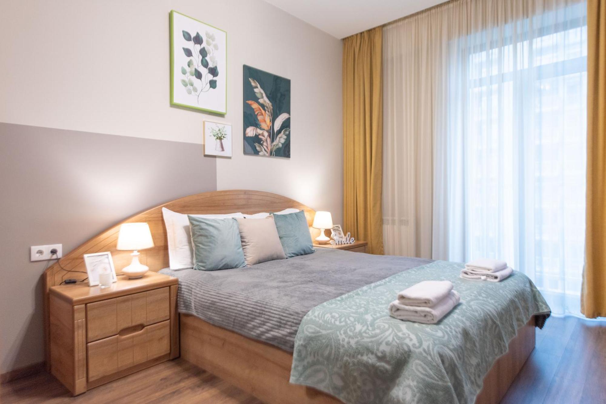 Gg - New, Cozy 2 Bedroom On 16th Floor Apartament Tbilisi